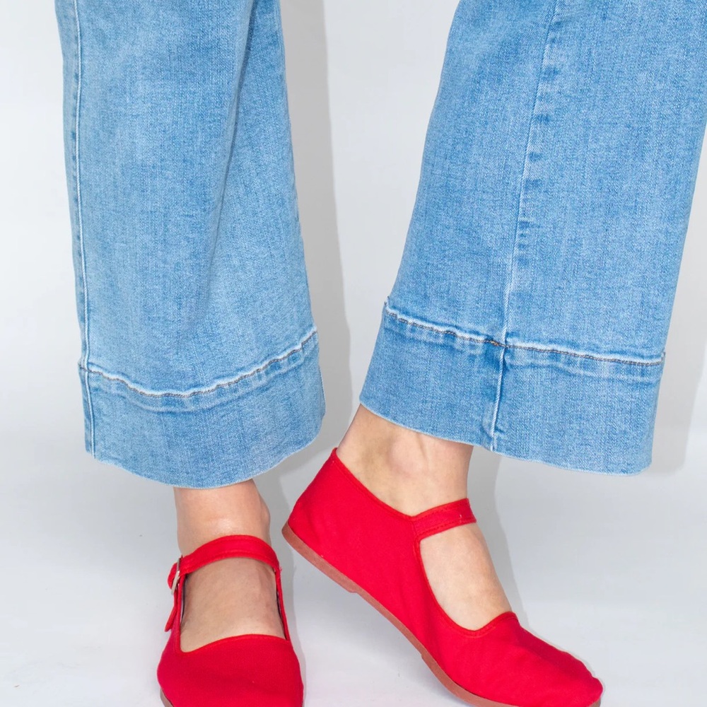 Red Women's Flats